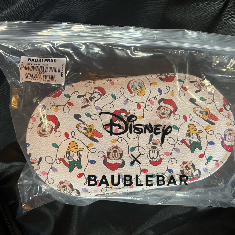 NWT Baublebar x Disney Mickey & Friends Christmas Jewelry Storage Case